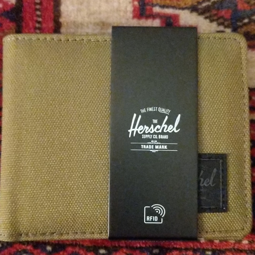 Herschel Roy+ Wallet